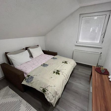 Apartman All Seasons Hotonj Екстер'єр фото