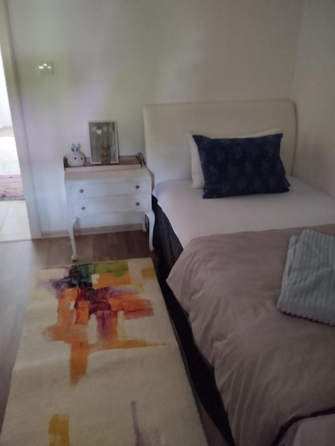 Apartman All Seasons Hotonj Екстер'єр фото